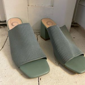 Super cute light blue heeled sandals, size 8.